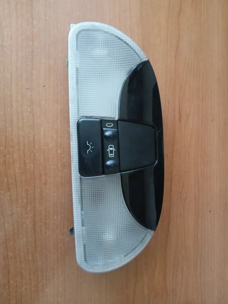 Luz Interior Mercedes SLK 2001