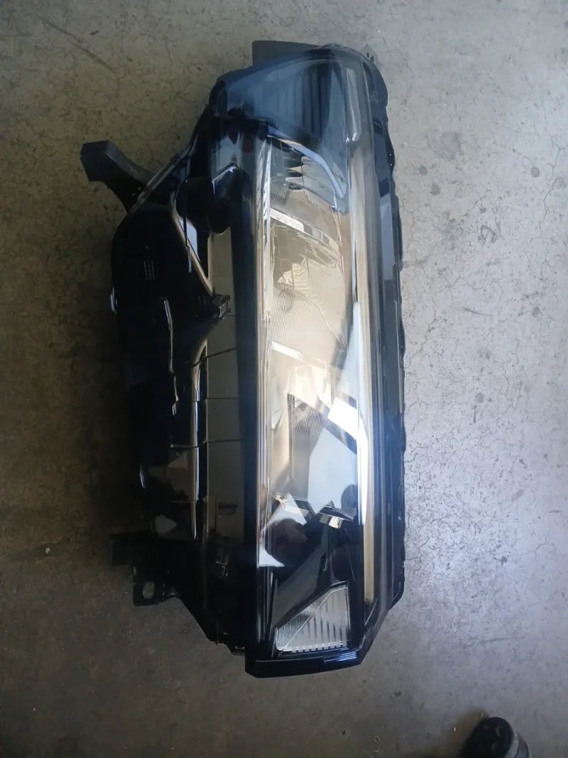Optica Delantera Derecha Renault Kangoo 2025 | Ref. 260107139R