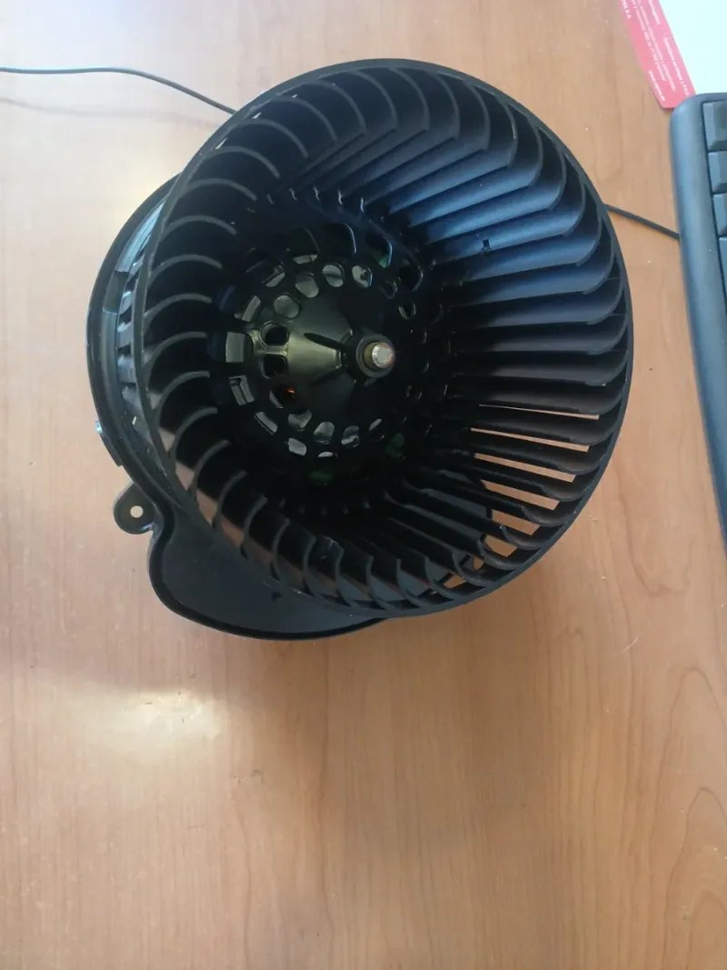 Motor Calefacción Renault Kangoo 25 | Ref. TE64103 - Imagen 3