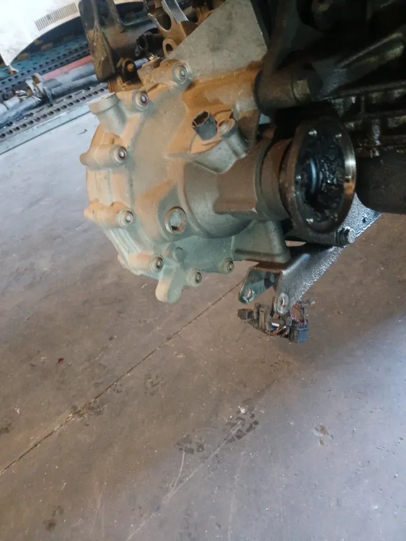 Caja Cambios Seat Ibiza 6J 02T301103AC - Imagen 3