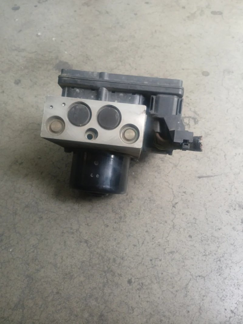 ABS Volvo XC90 S80 S70 | Ref. 30714956 - Imagen 2