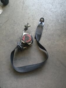 Cinturón derecho Nissan Cabstar 2001 | Ref. 5425281