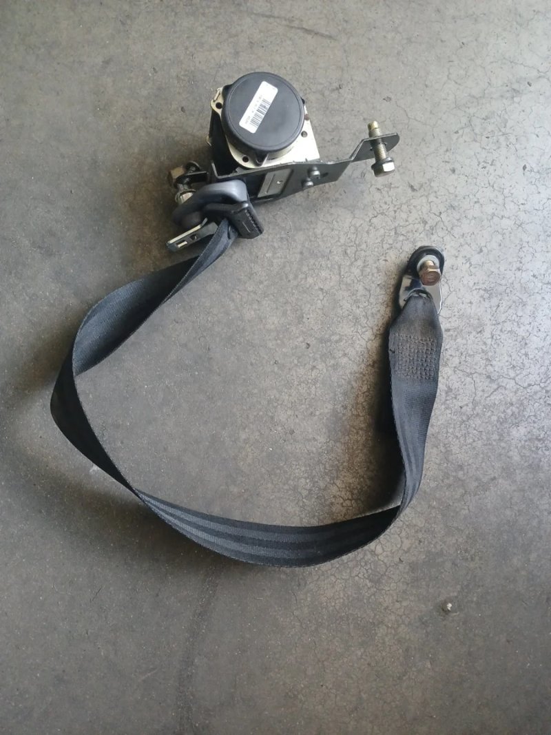 Cinturón derecho Nissan Cabstar 2001 | Ref. 5425281 - Imagen 3