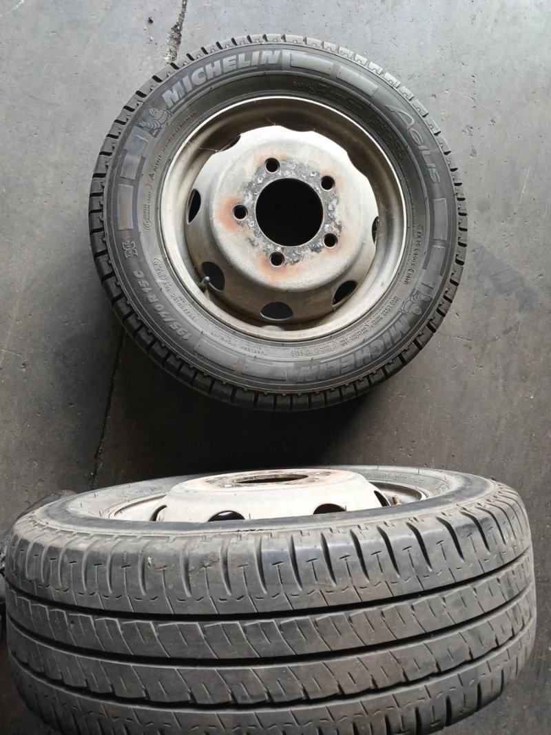 Llantas 195/70 R15 C Nissan Cabstar - Imagen 3