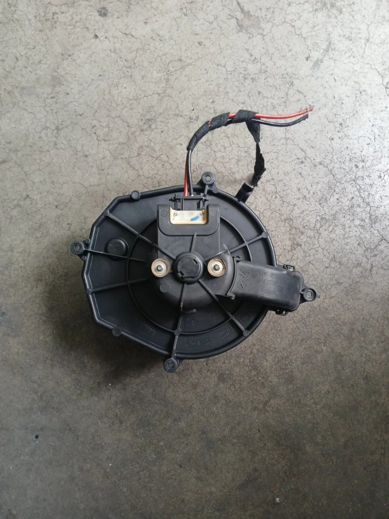Motor Limpiaparabrisas Berlingo 1.6 HDI | Ref. 0390241621 - Imagen 4