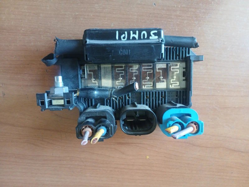 Caja Fusibles Relés Fiat Scudo - Imagen 5