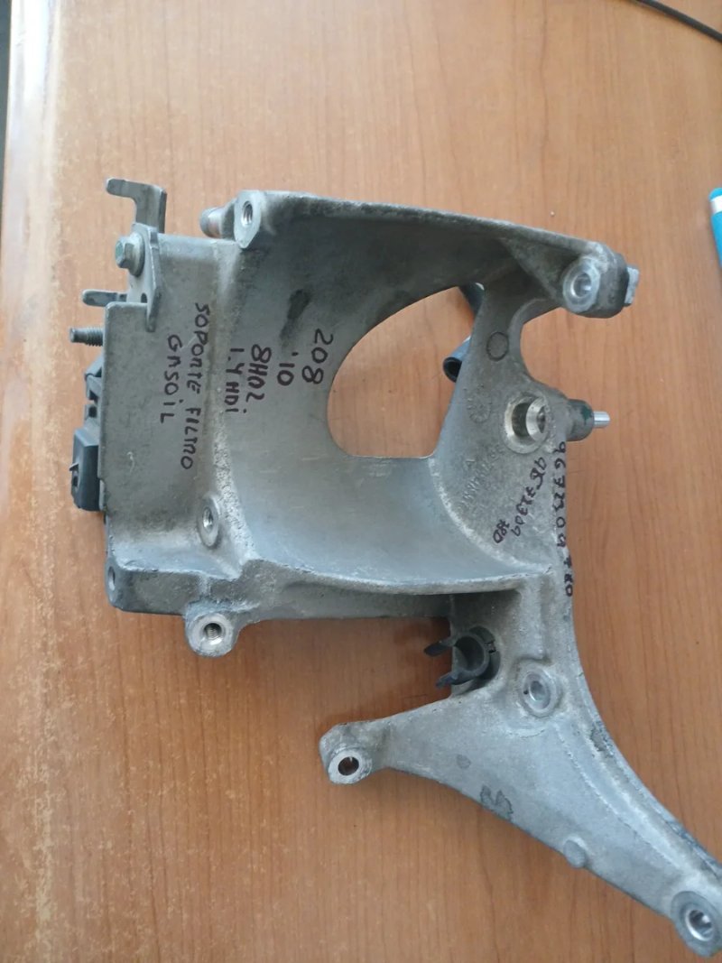 Soporte Filtro Gasoil Peugeot 208 1.4 HDI | Ref. 9672309780 - Imagen 2