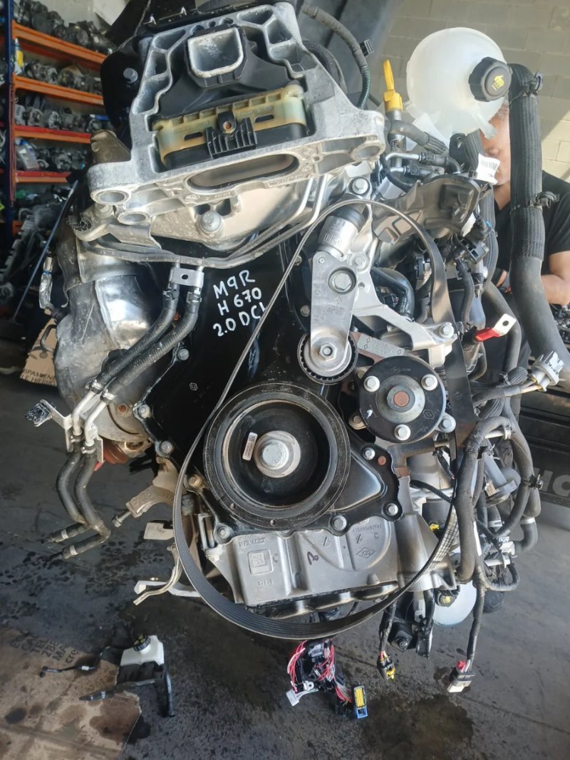 Motor Renault Master 2.0 DCI M9R H670 - Imagen 2