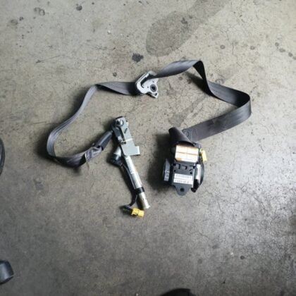Cinturón Delantero Izquierdo Honda CRV 2010 | Ref. 04818SWBA20ZC