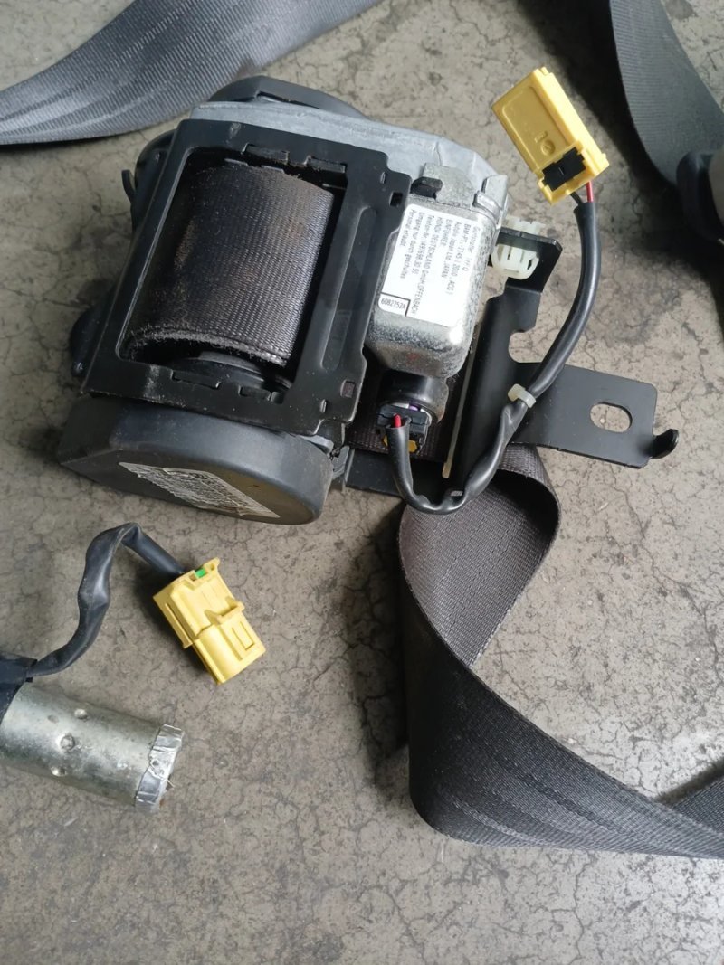 Cinturón Delantero Izquierdo Honda CRV 2010 | Ref. 04818SWBA20ZC - Imagen 4