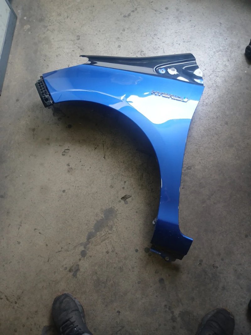 Aleta Derecha Toyota Yaris 2015 Azul