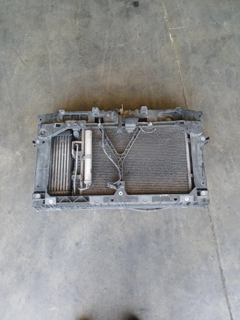 Panel Radiadores Mazda 3 1.6hdi 2008