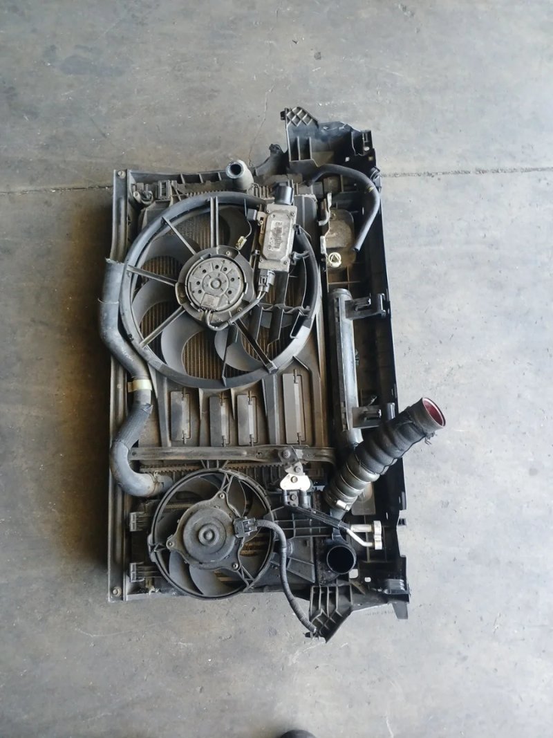 Panel Radiadores Mazda 3 1.6hdi 2008 - Imagen 2
