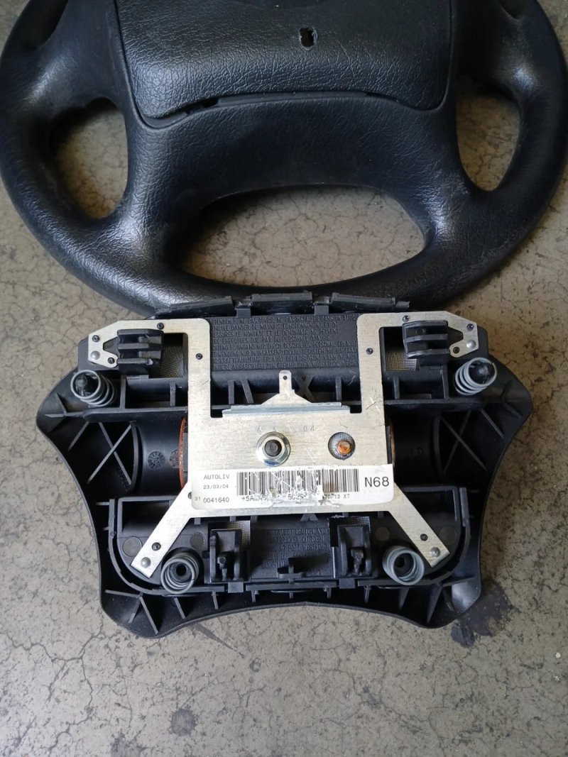 Volante Citroen Picasso 2004 Airbag | Ref. 96470413 - Imagen 4