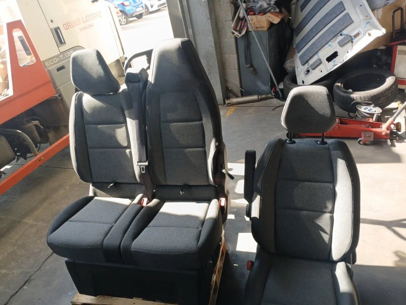Asientos Renault Master 2025 - Imagen 3