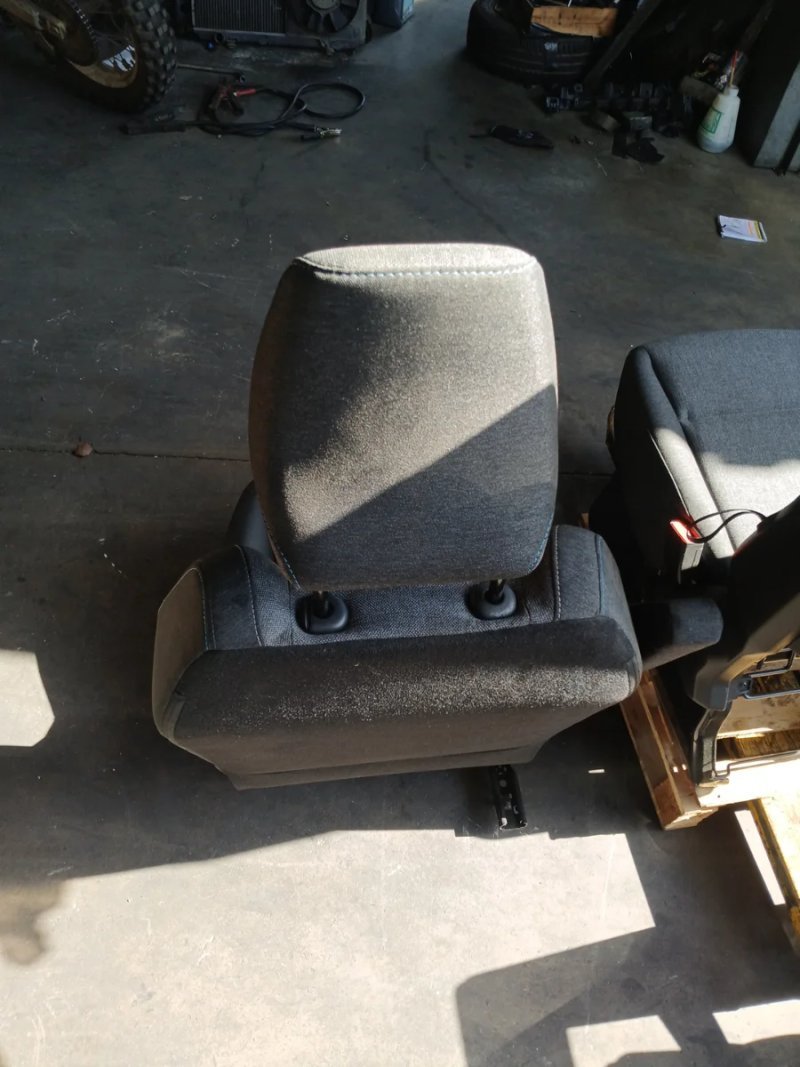 Asientos Renault Master 2025 - Imagen 4