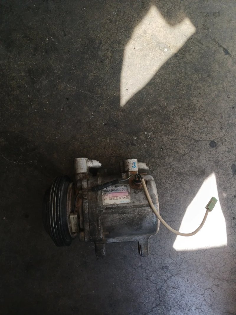 Compresor A/A Mercedes A160 230 01 11
