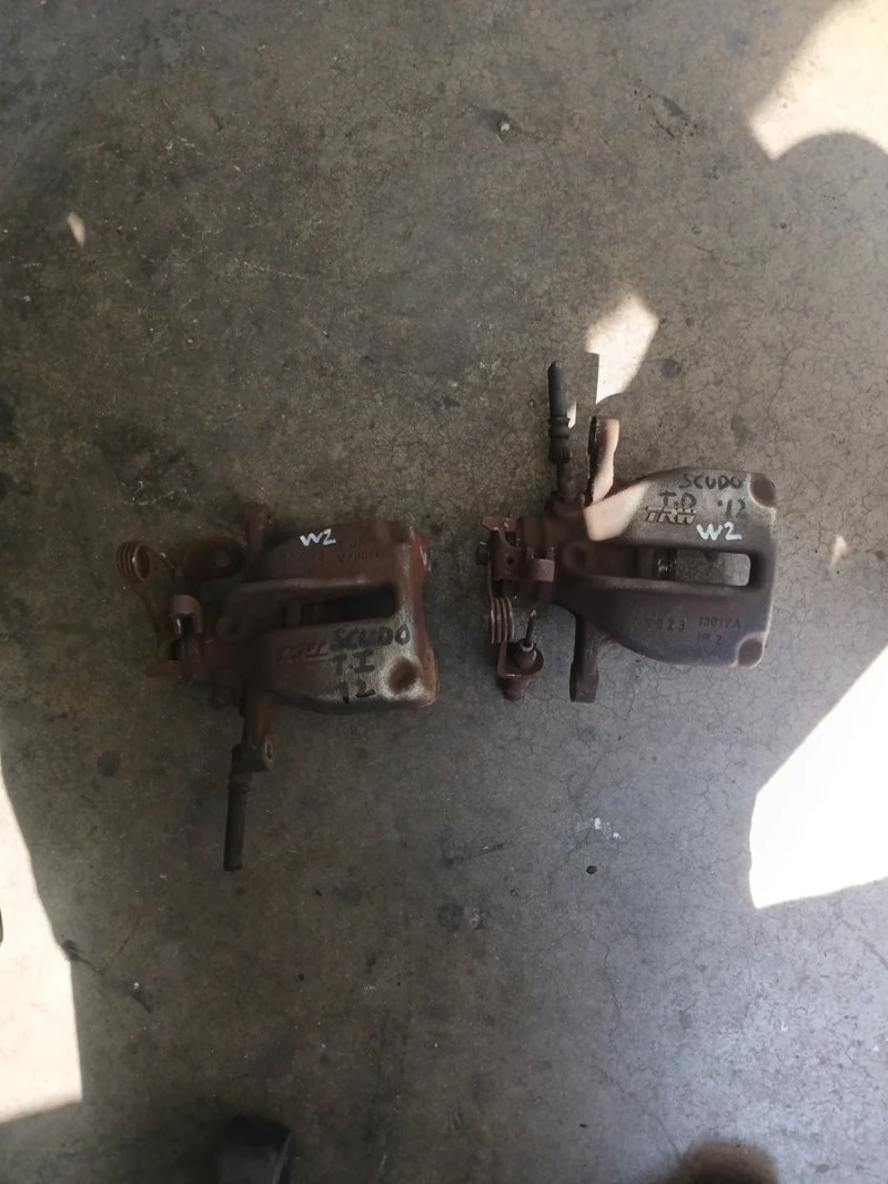 Pinzas Freno Traseras Fiat Scudo 2014 | Ref. 71748683