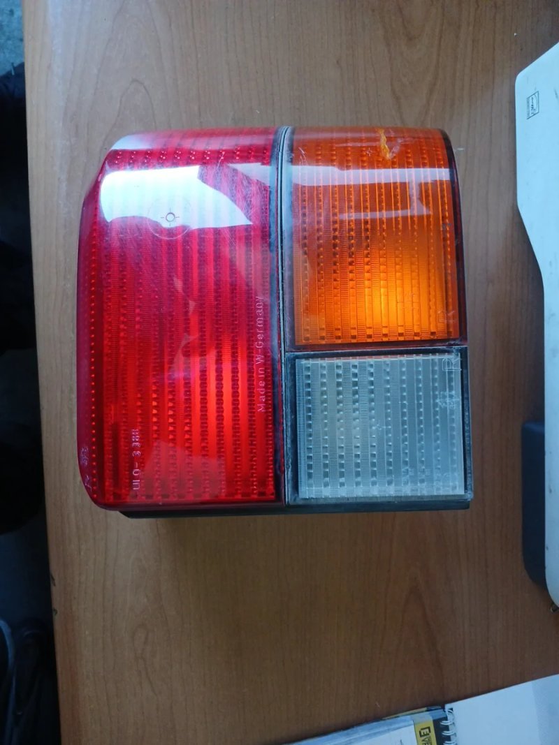 Piloto Trasero derecho Volkswagen T4