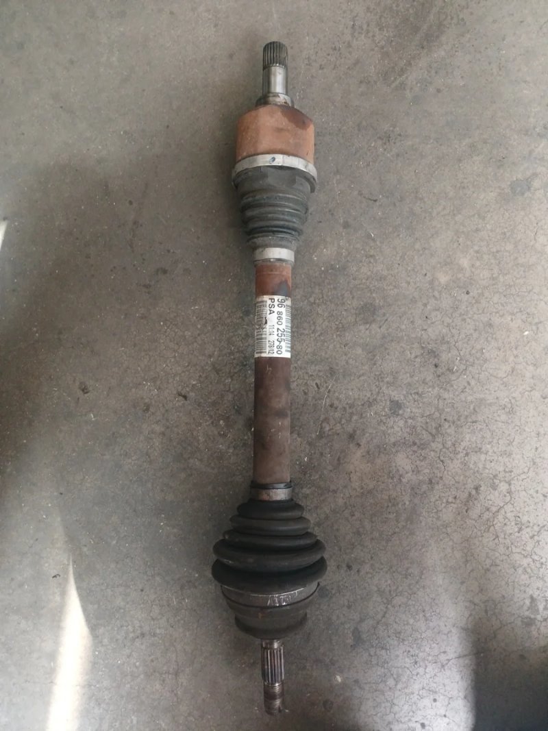 PALIER IZQUIERDO PEUGEOT 208 .