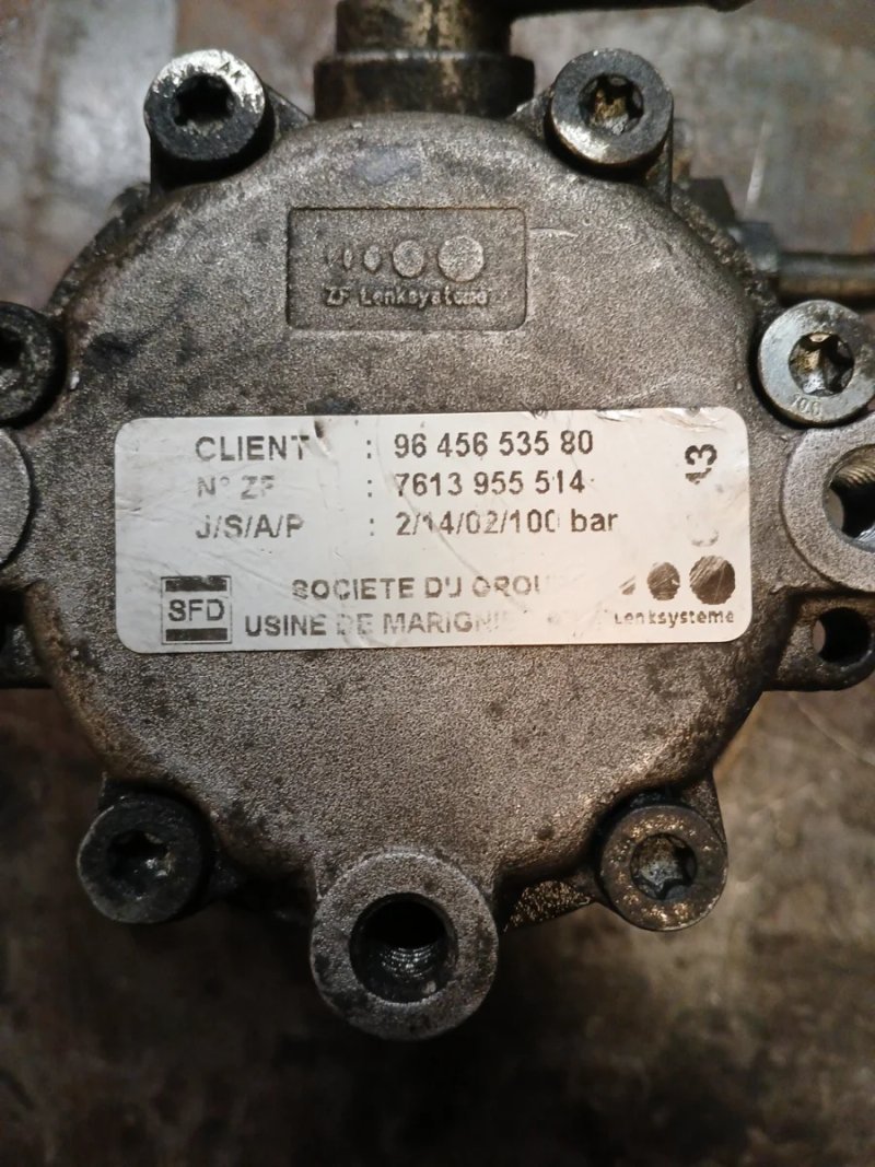 Bomba Dirección Jumper Combi RHV - Imagen 2