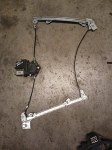Elevalunas Skoda Delantero Izquierdo | Ref. 400878F