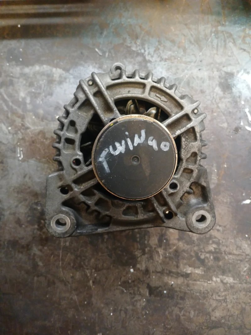 Alternador Renault Clio 1.5 DCI | Ref. 8200660033 - Imagen 3