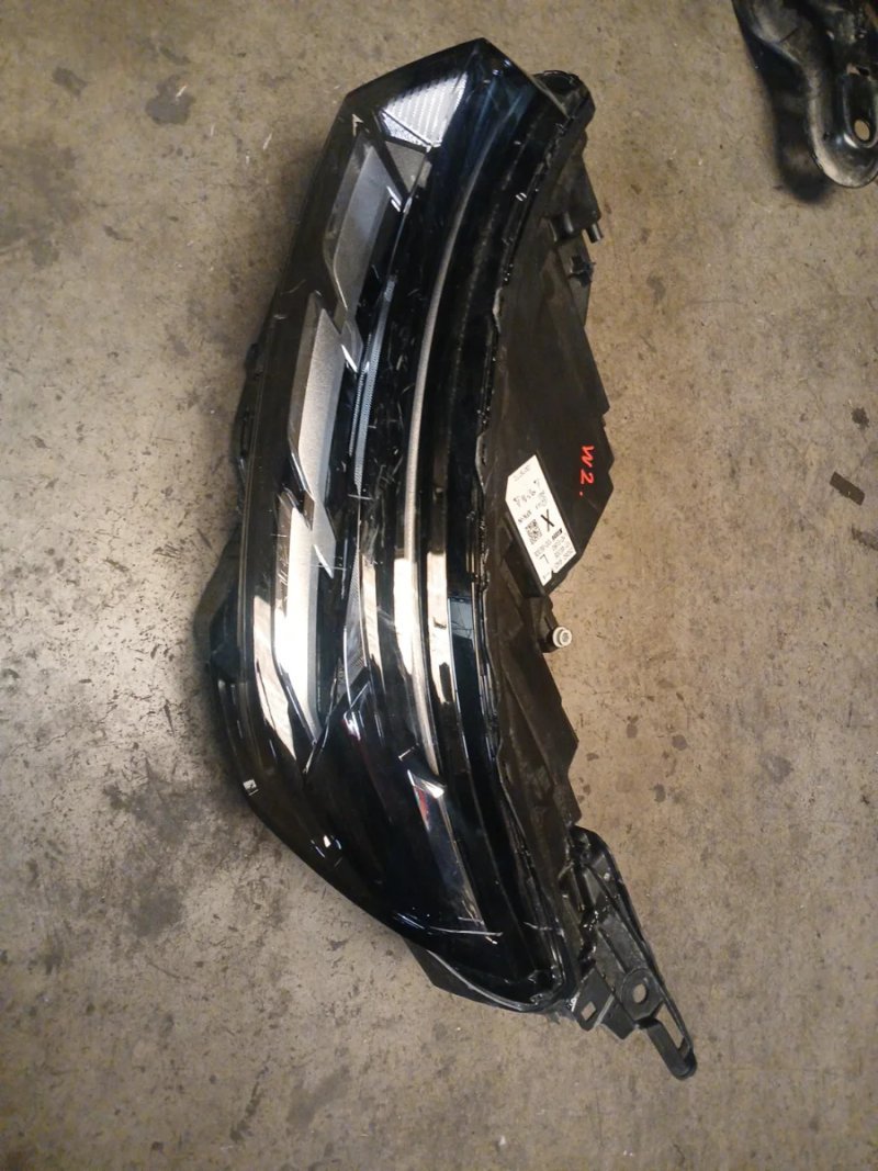 Faro Izquierdo Nissan Townstar, kangoo 2024 - Imagen 2