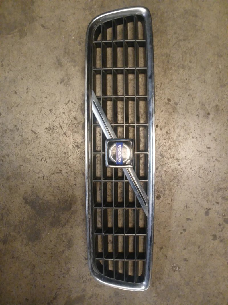 Parrilla Volvo S80 Berlina 2.4 | Ref. 8659947