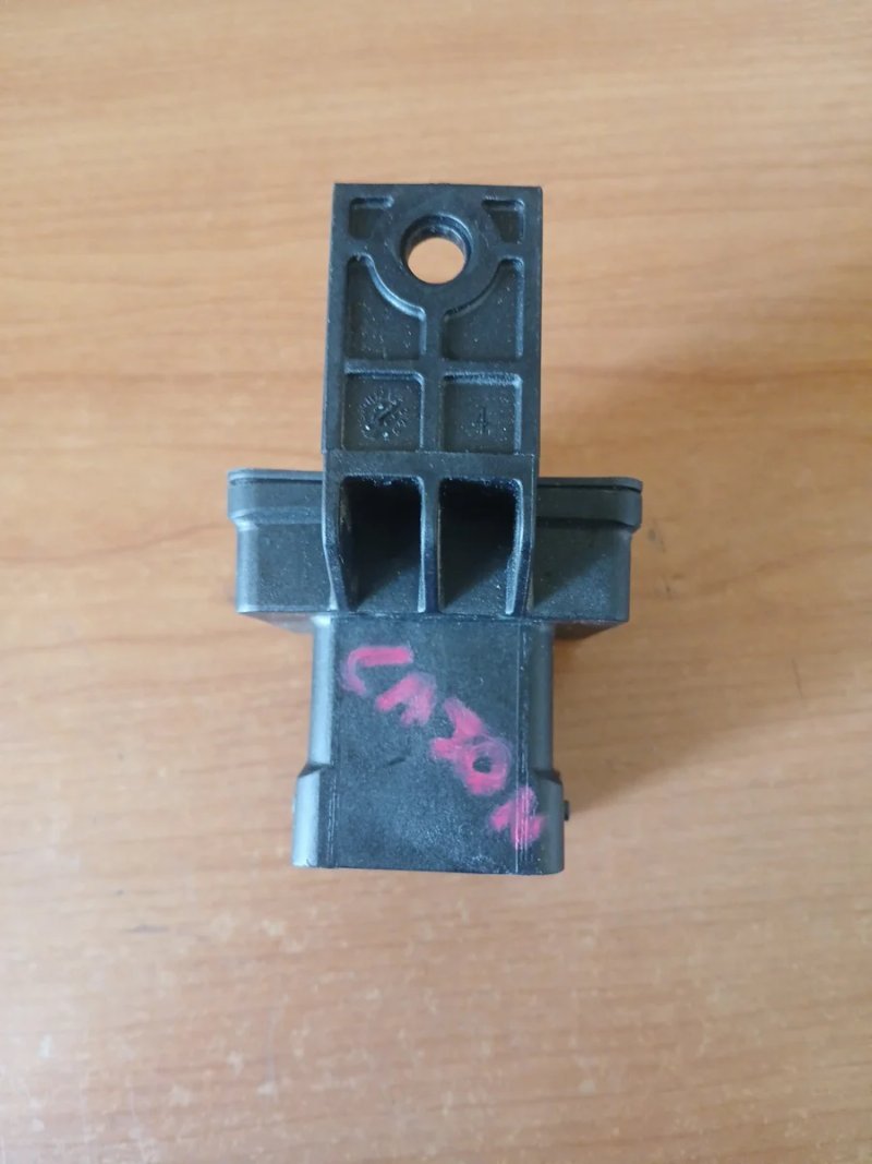 Relé Precalentamiento Mahle A622900130 para Renaul - Imagen 3