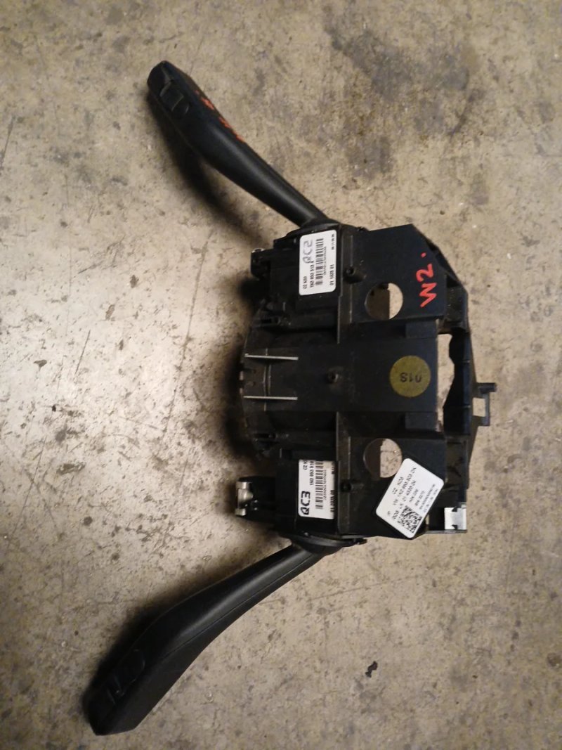 Mando Intermitentes Volkswagen Golf V | Ref. 1k0953519A - Imagen 3