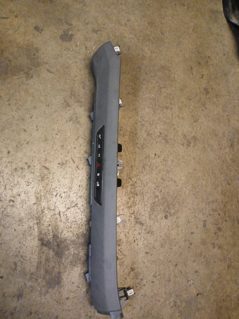 Panel Renault Master 4 | Ref. 684106947R - Imagen 2