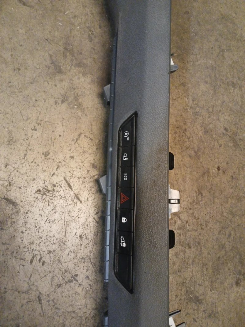 Panel Renault Master 4 | Ref. 684106947R - Imagen 3