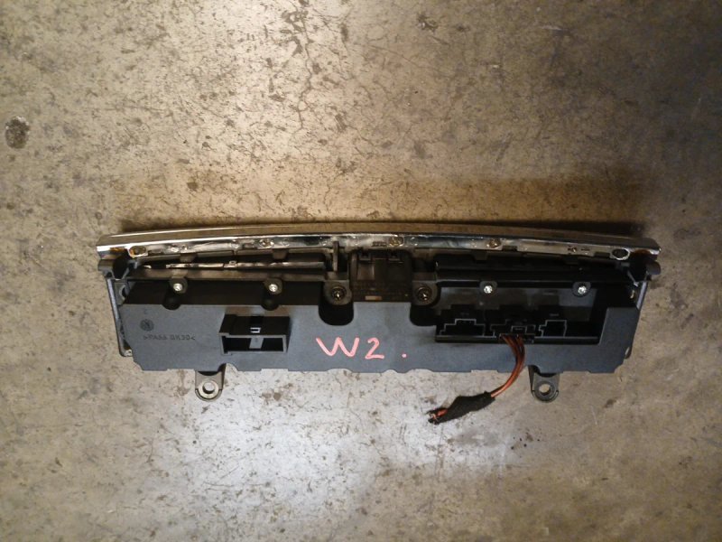 Botonera W203 CDI Mercedes | Ref. 2038700110 - Imagen 4