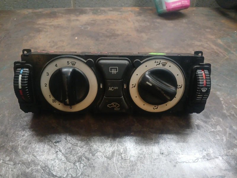 Mando Climatizador Mercedes Benz R170 | Ref. 1708301185 - Imagen 2