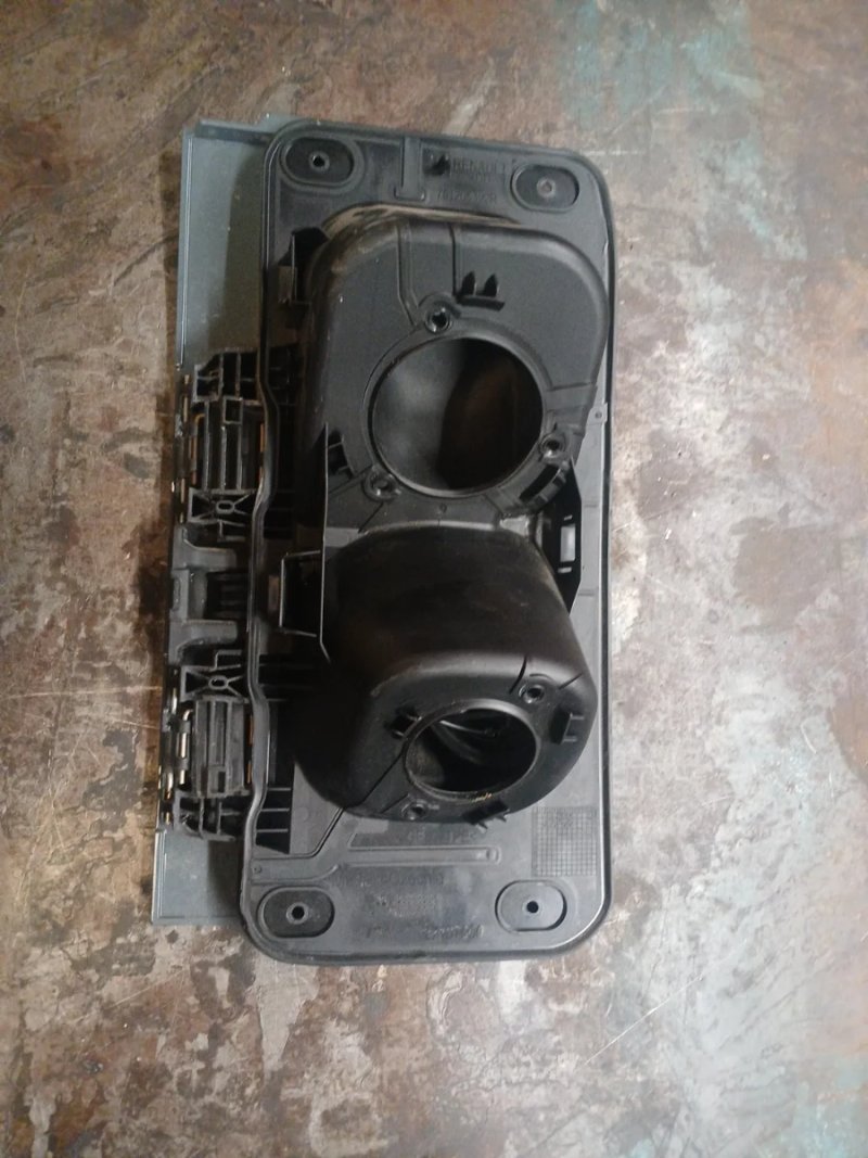 Tapa depósito Renault Master IV 2.2 | Ref. 781205392R - Imagen 2