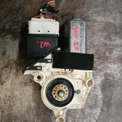 Motor elevalunas trasero derecho touran 2.0 TDI | Ref. 1k0959704