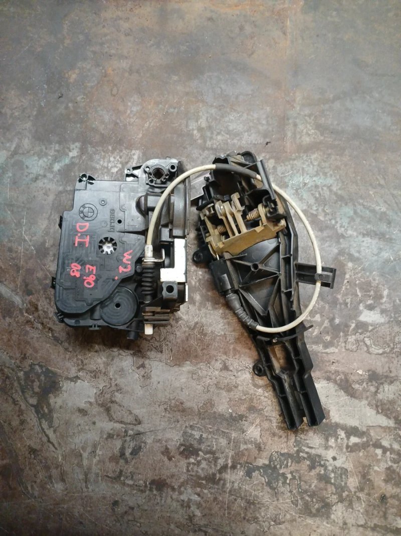 Cerradura BMW E90 2008 - Imagen 3