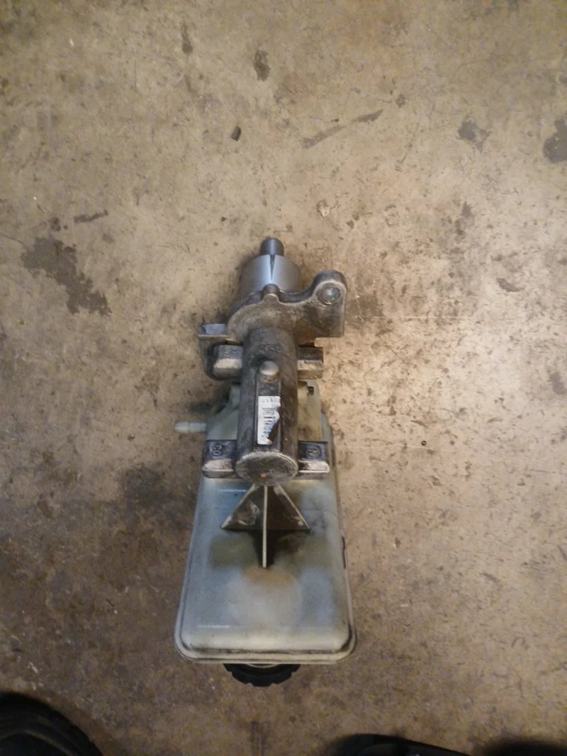 Bomba de freno Renault Trafic 2004 | Ref. 32067008 - Imagen 4