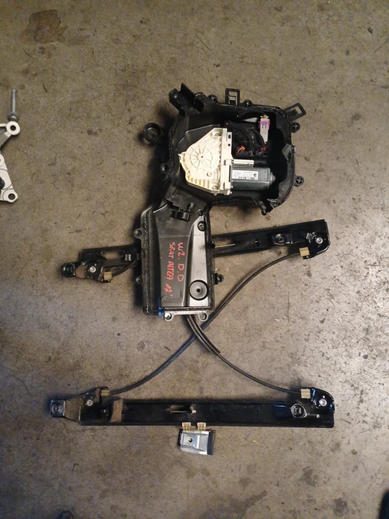 Motor Elevalunas Delantero Derecho Seat Altea | Ref. 1T0959702G