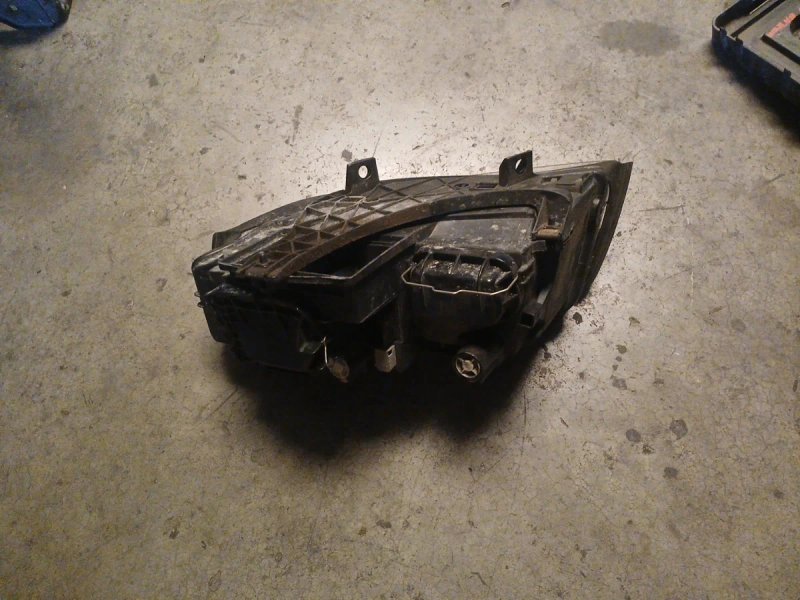 Faro Delantero Derecho Audi A4 2004 | Ref. 8E0941030C - Imagen 3