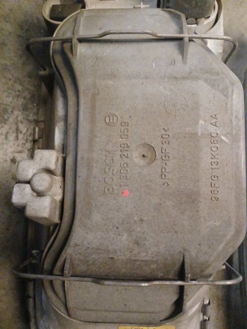 Faros Ford Fiesta Berlina 1998 | Ref. 1305219059 - Imagen 5