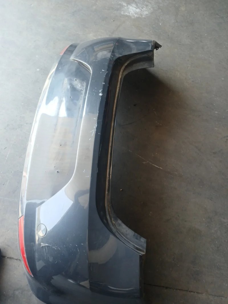 Paragolpes Trasero Seat Leon 2 Gris - Imagen 4
