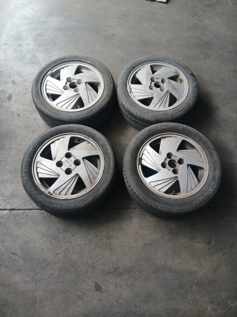 Llantas 4x100 Opel Astra GSI 2.0