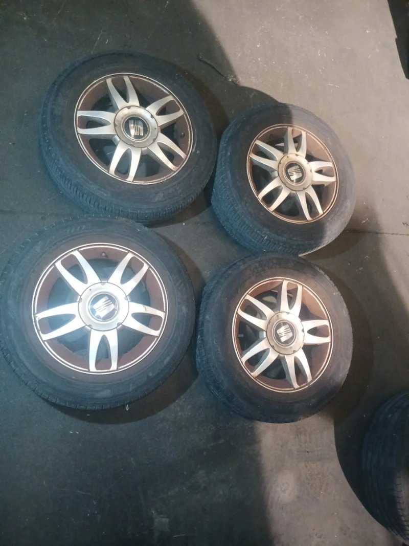 Llantas SEAT MK1 con Neumático 195/65/15 91V