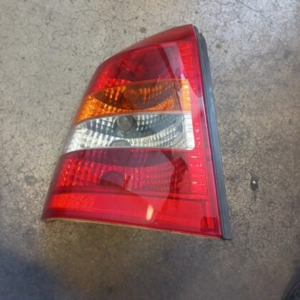 PILOTO TRASERO IZQ OPEL ASTRA 2003