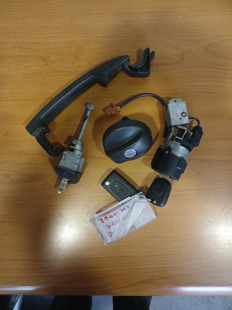 Clausor, Bombín y Tapon Gasoil Scudo | Ref. 1400096480