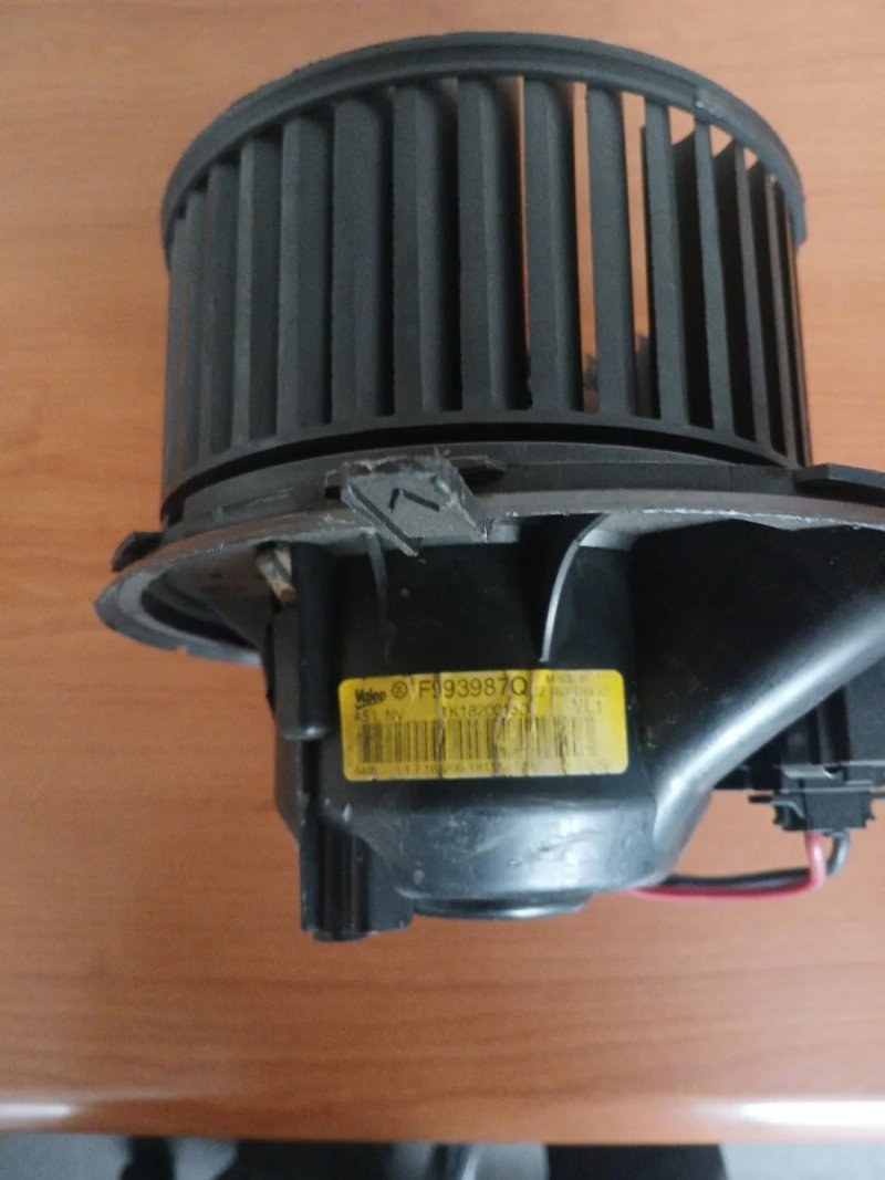 Motor Calefacción Golf V | Ref. 1K1820015D - Imagen 3