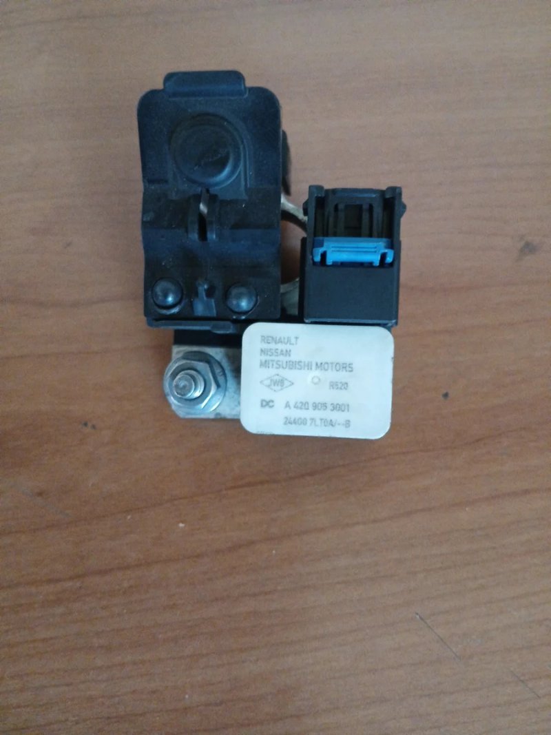 Sensor Batería Módulo Renault Nissan mitsubishi | Ref. 250825784R