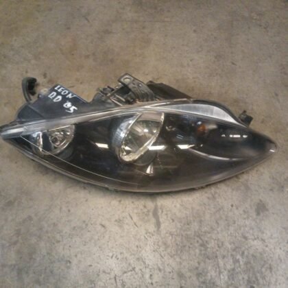 Faro derecho Seat Leon mk2 2005